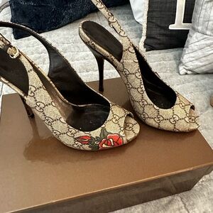 Size 7 Gucci Heels. Authentic